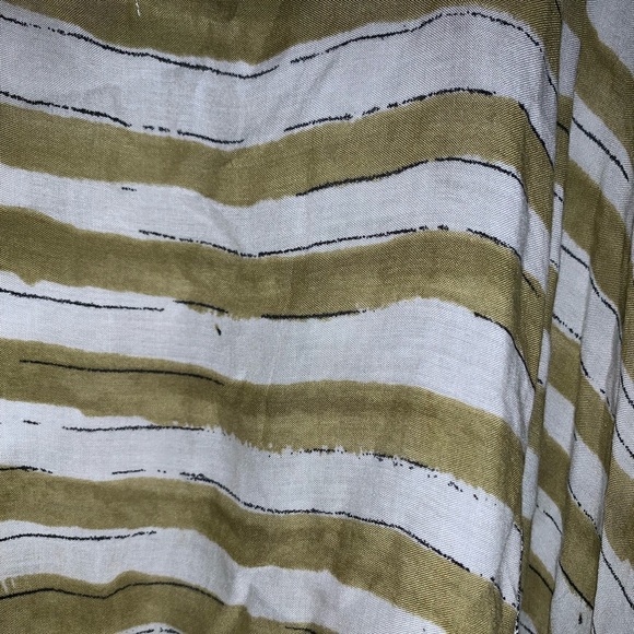 Cecico tank ☀️ - Picture 3 of 3